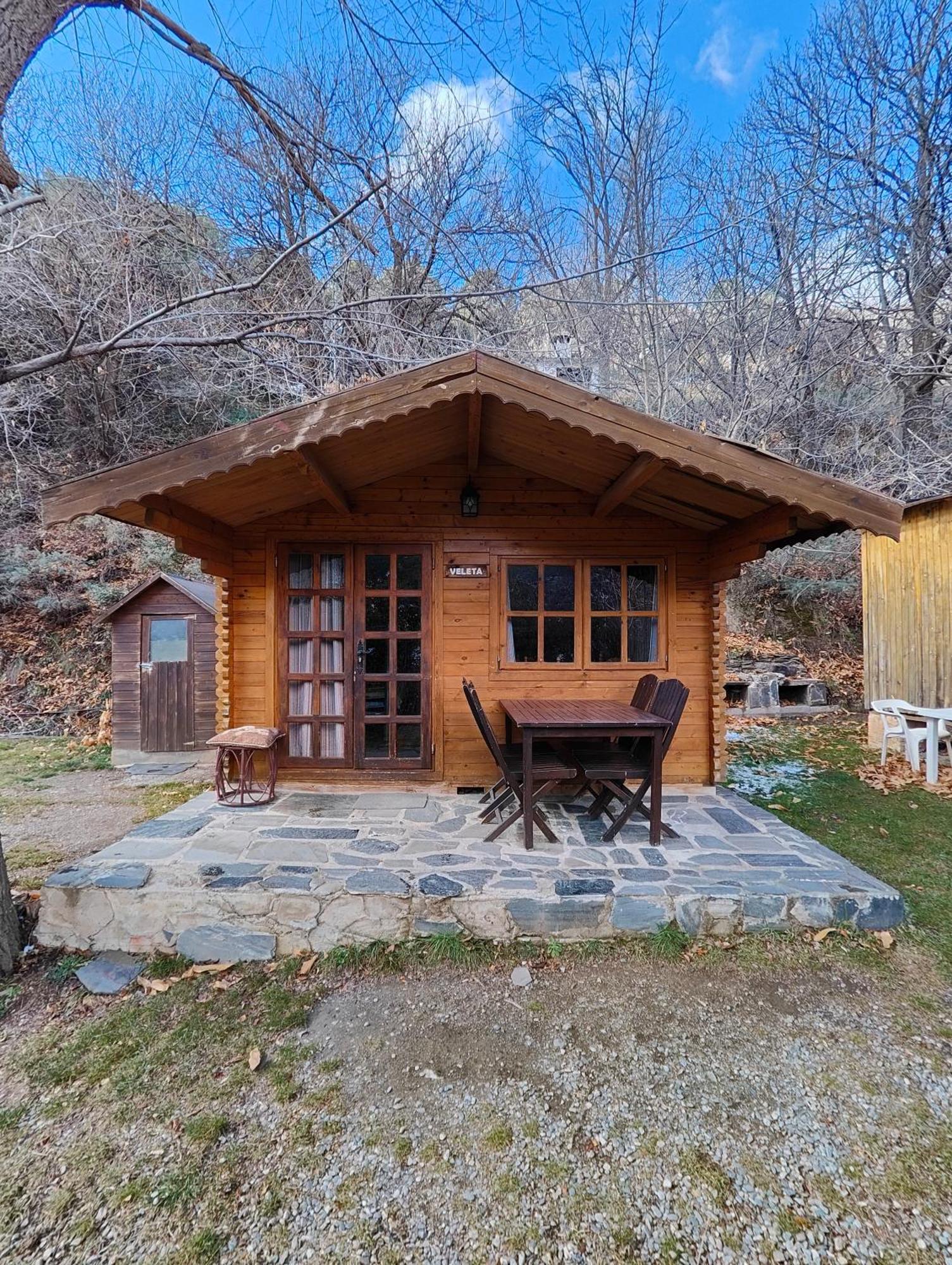 Camping Trevelez Exterior photo